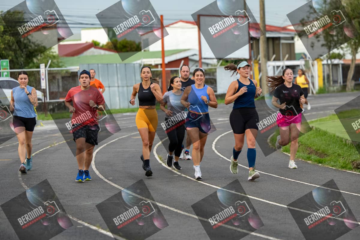Foto de Polideportivo Santo Domingo Martes