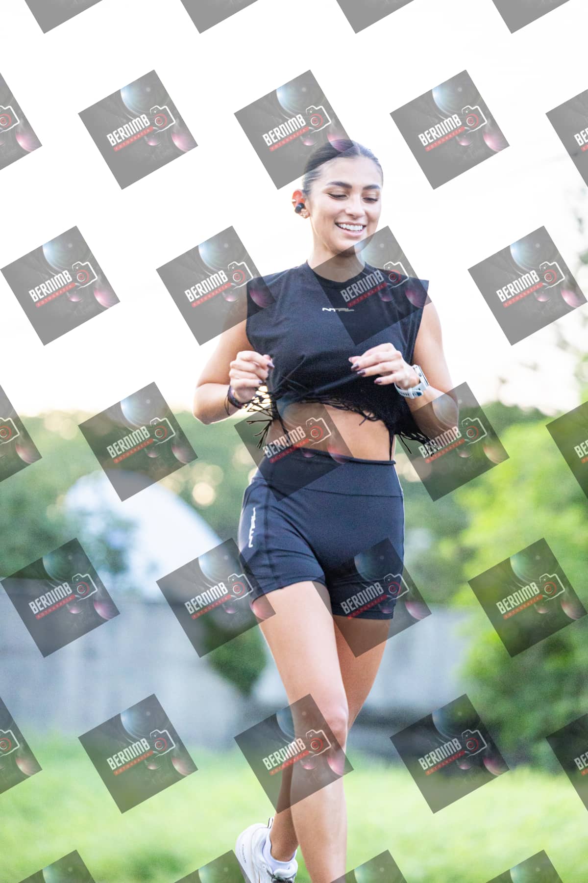 Foto de Lindora Jueves